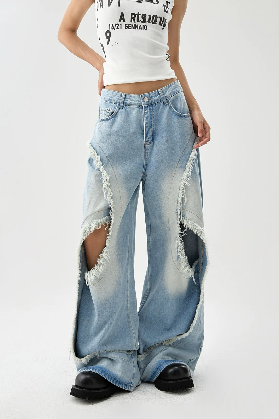 Frayed Ripped Jeans