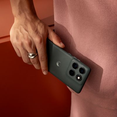 Motorola edge - 2025: Prices, 1 Colors, Sizes, Features & Specs